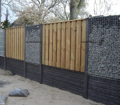 Hout beton schanskorven schutting